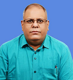 Shri Girish Dayal